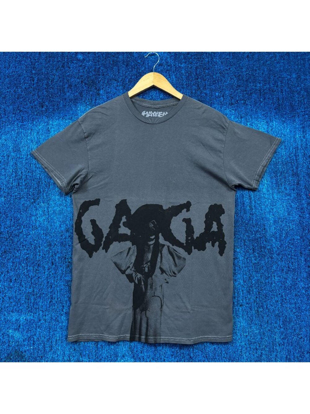 Lady Gaga Mayhem Tour T-Shirt Size Medium